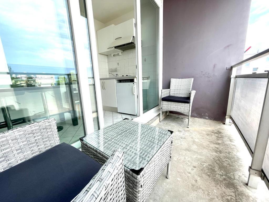 דירות Cool Studio Saint Louis Vicino Stazione/Aereoporto מראה חיצוני תמונה