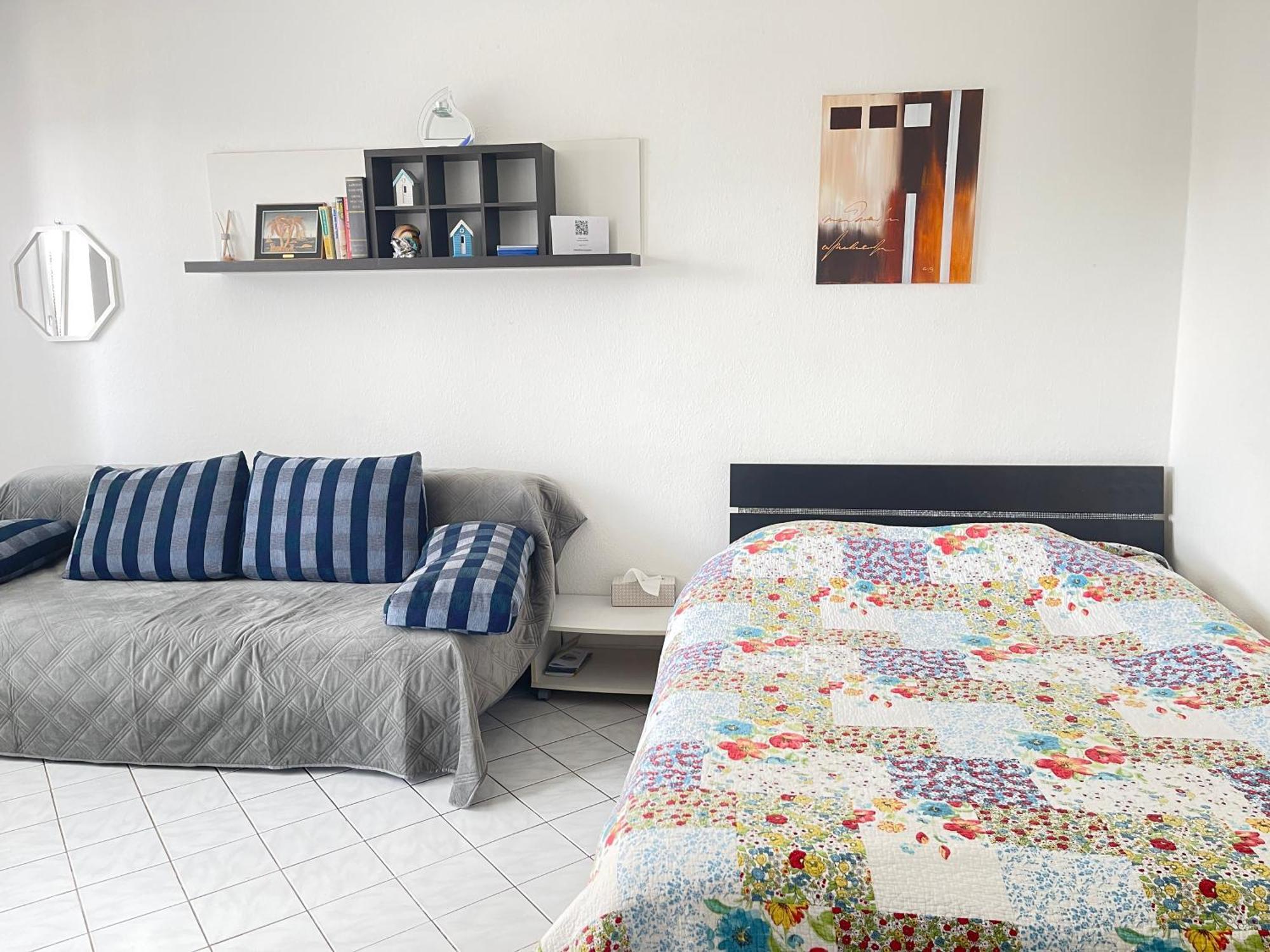 דירות Cool Studio Saint Louis Vicino Stazione/Aereoporto מראה חיצוני תמונה